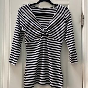 Guess V neck striped sweater
